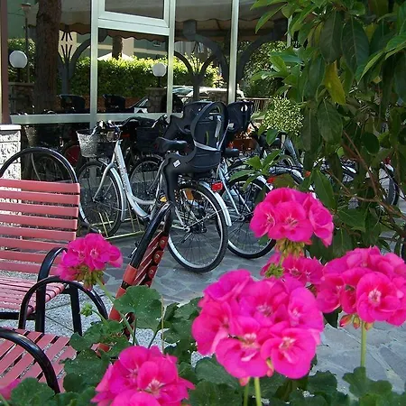 Hotel Volturno 3*